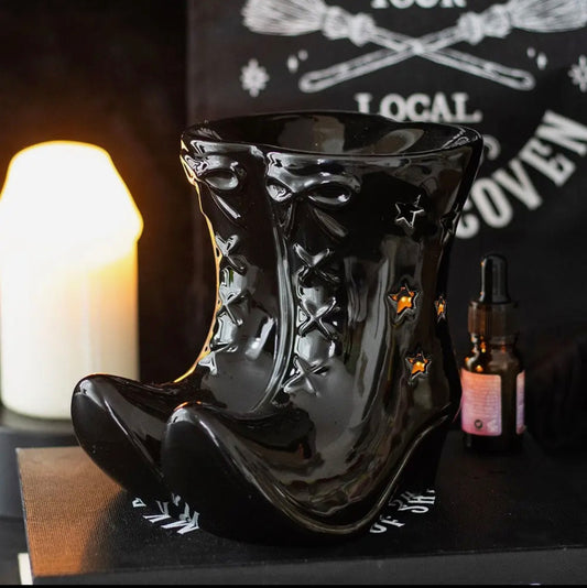 Black Witch Boots Oil Burner 🕯️✨